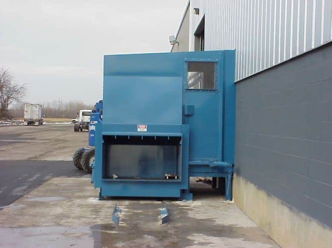 INDUSTRIAL STATIONARY COMPACTOR 4660 Sebright Products Inc